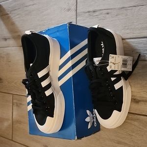 Adidas Nizza Platform Sneakers